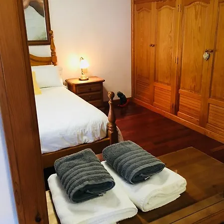 Casa De Las Dos Palmeras * Haría