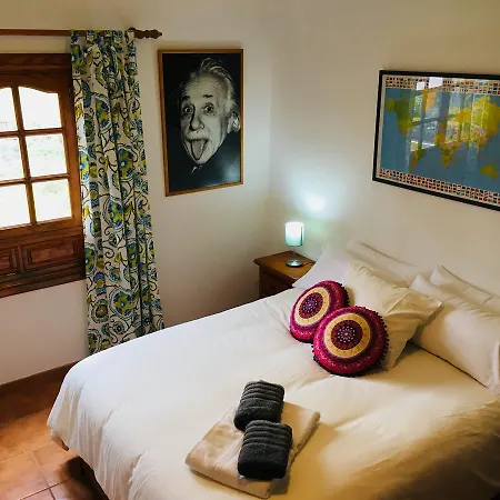 Casa De Las Dos Palmeras * Haría
