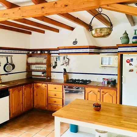 Casa De Las Dos Palmeras * Haría